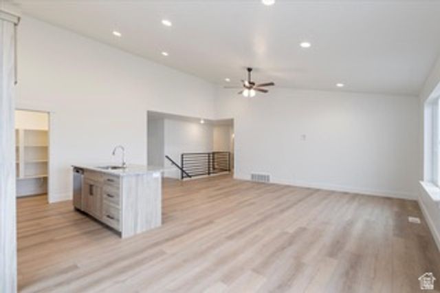 1738 S 160 W, Salem, UT 84653