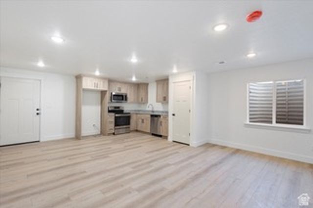 1738 S 160 W, Salem, UT 84653