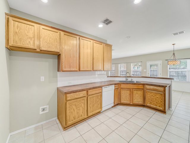 8162 Robertson Drive, Frisco, TX 75036