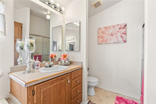 38094 Calle Amigable, Murrieta, CA 92563