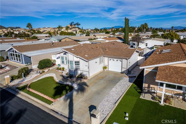 38094 Calle Amigable, Murrieta, CA 92563
