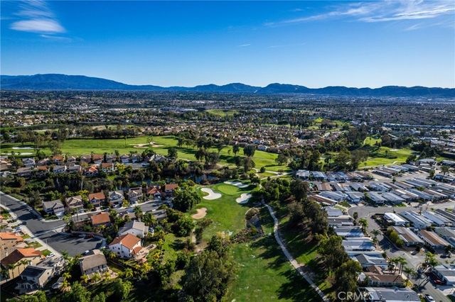 38094 Calle Amigable, Murrieta, CA 92563