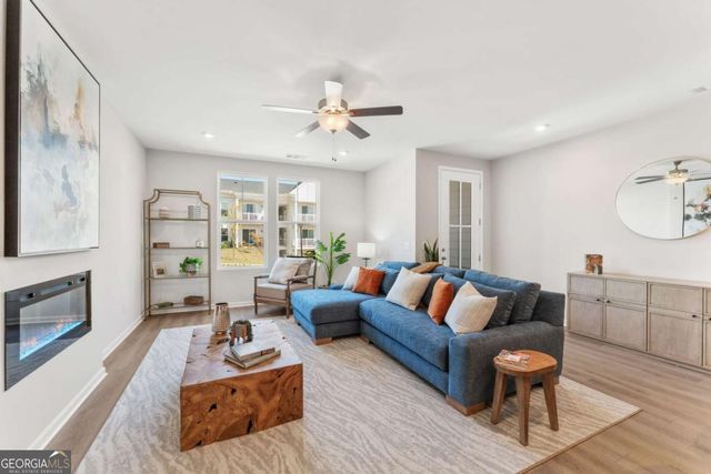 481 Crown Drive, Cartersville, GA 30120