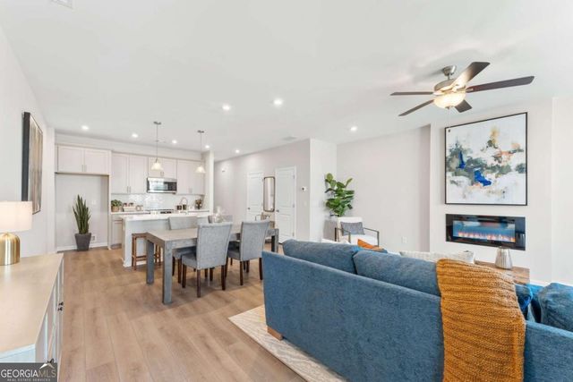 481 Crown Drive, Cartersville, GA 30120