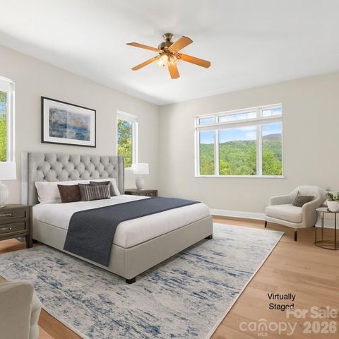 16 Chickadee Lane, Fairview, NC 28730