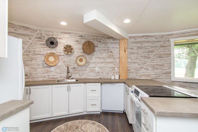 1758 108th Avenue S, Kurtz Twp, MN 56560