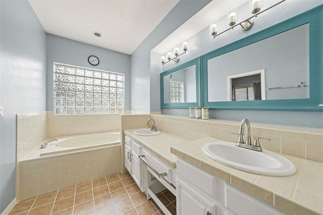 9207 ROCKROSE DRIVE, Tampa, FL 33647