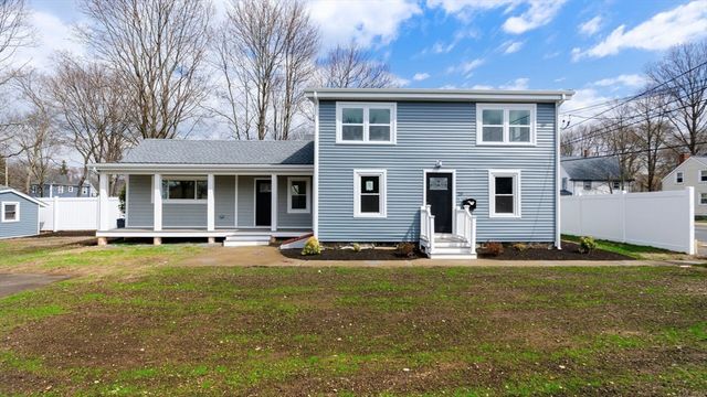 23 Lynn St, Peabody, MA 01960