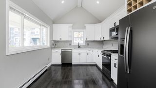 23 Lynn St, Peabody, MA 01960