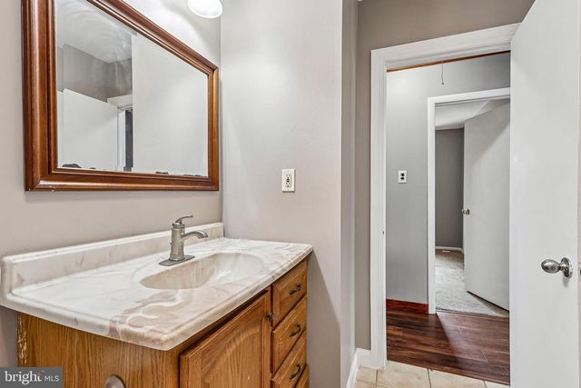 19 GILBERT CT, Williamstown, NJ 08094