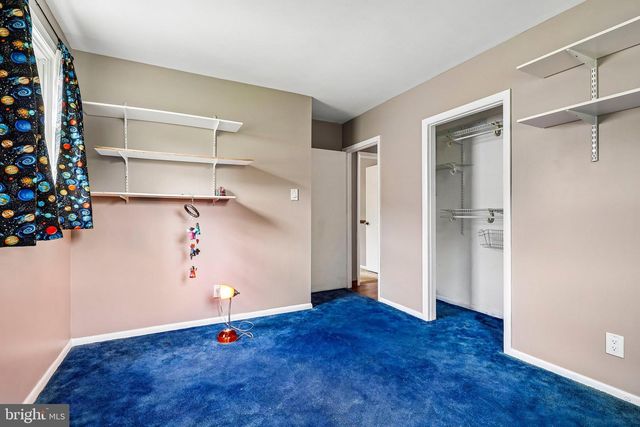 19 GILBERT CT, Williamstown, NJ 08094