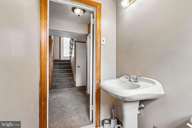 19 GILBERT CT, Williamstown, NJ 08094