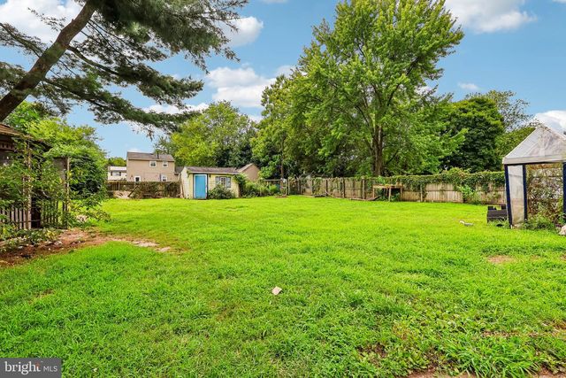 19 GILBERT CT, Williamstown, NJ 08094