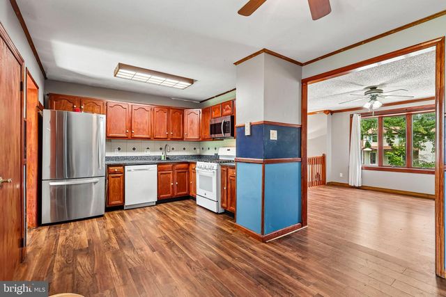 19 GILBERT CT, Williamstown, NJ 08094