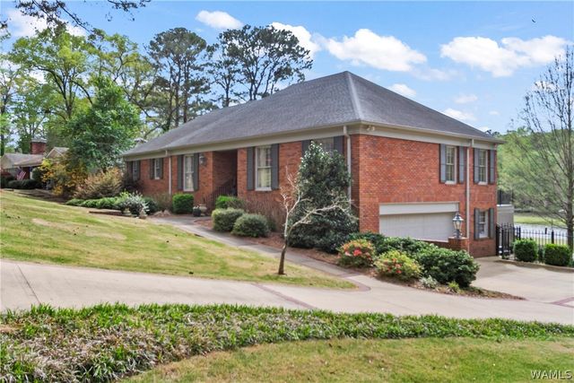 5222 Northwood Lake, Northport, AL 35473