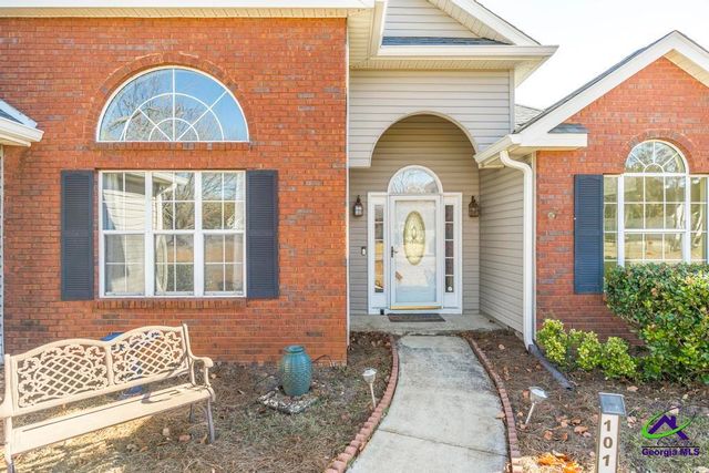 101 Bentley Way, Kathleen, GA 31047