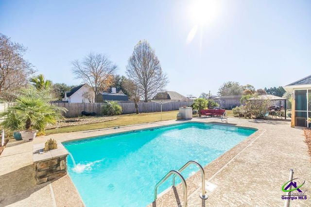 101 Bentley Way, Kathleen, GA 31047