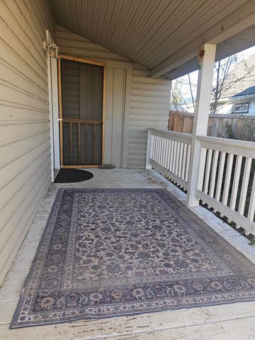 704 SW K Street, Grants Pass, OR 97526