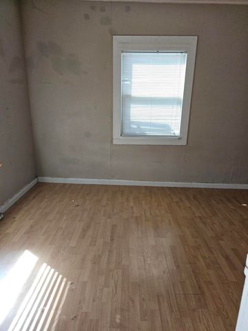 704 SW K Street, Grants Pass, OR 97526
