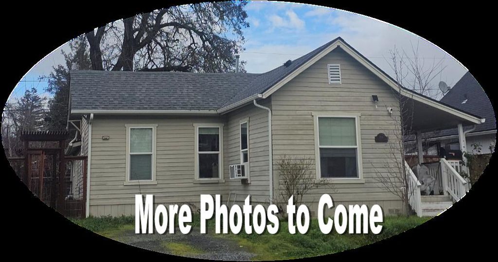 704 SW K Street, Grants Pass, OR 97526