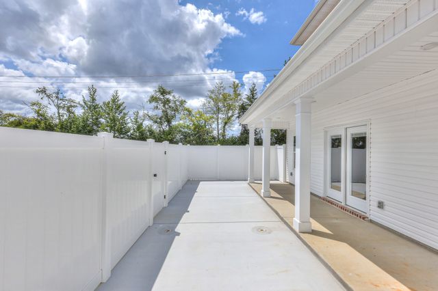 35 Hardwood Rd, Tullahoma, TN 37388