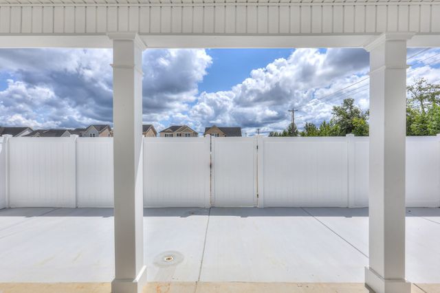 35 Hardwood Rd, Tullahoma, TN 37388