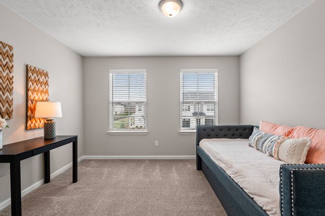 35 Hardwood Rd, Tullahoma, TN 37388