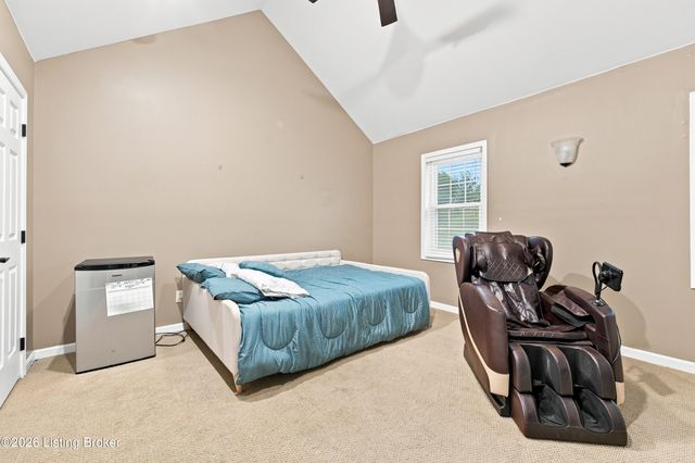 8606 Glenhope Dr, Louisville, KY 40291