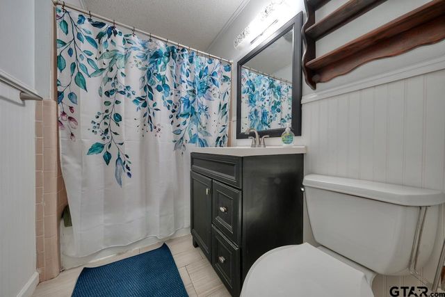 249 E Hideaway Ln, Hideaway, TX 75771