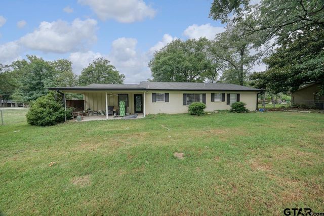 249 E Hideaway Ln, Hideaway, TX 75771