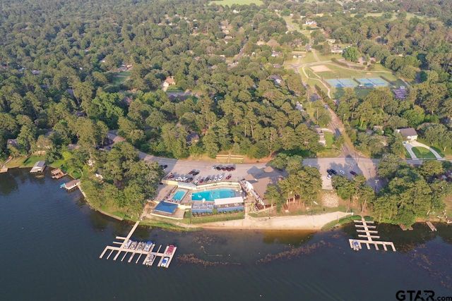 249 E Hideaway Ln, Hideaway, TX 75771