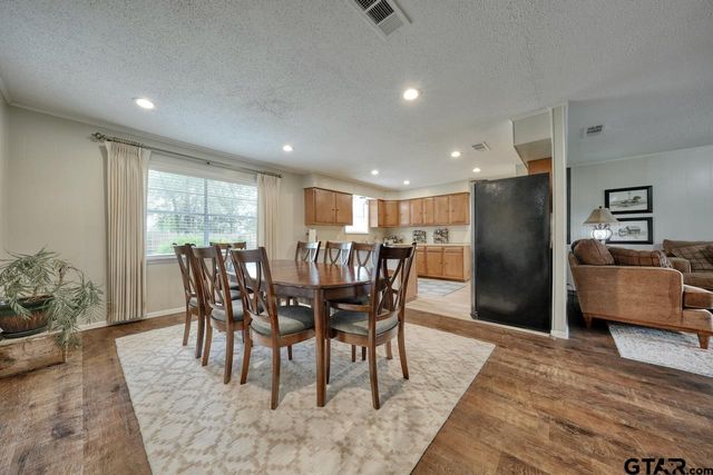 249 E Hideaway Ln, Hideaway, TX 75771