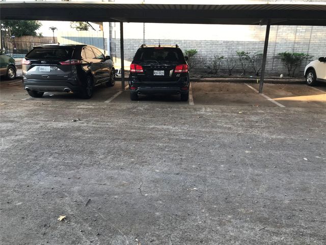 9797 Leawood Boulevard 1418, Houston, TX 77099