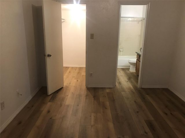 9797 Leawood Boulevard 1418, Houston, TX 77099