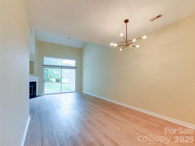 9128 Treyburn Drive, Charlotte, NC 28216