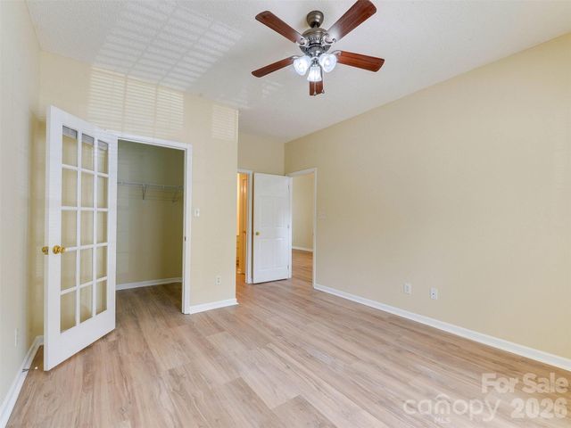 9128 Treyburn Drive, Charlotte, NC 28216