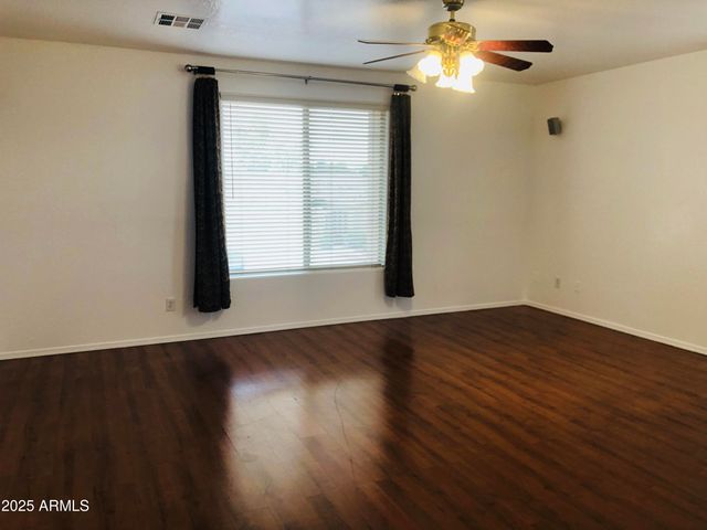 9940 E Medina Avenue, Mesa, AZ 85209