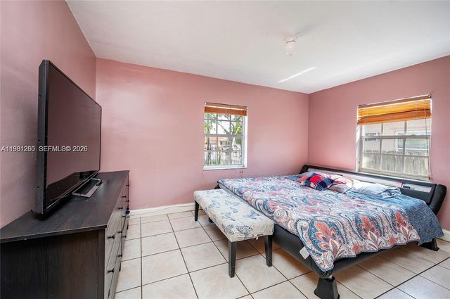 2610 NW 33rd St, Miami, FL 33142