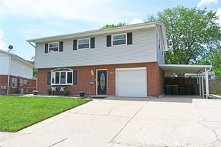 15 Woods Road, Springboro, OH 45066