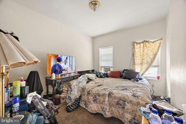1030 N LOMBARD ST, Wilmington, DE 19801