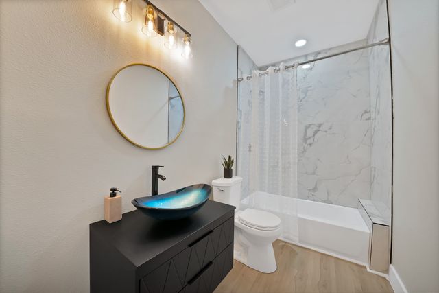 2803 Wilkinson Avenue, Fort Worth, TX 76103