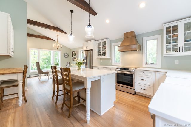 147 Pequot Avenue, Groton, CT 06355