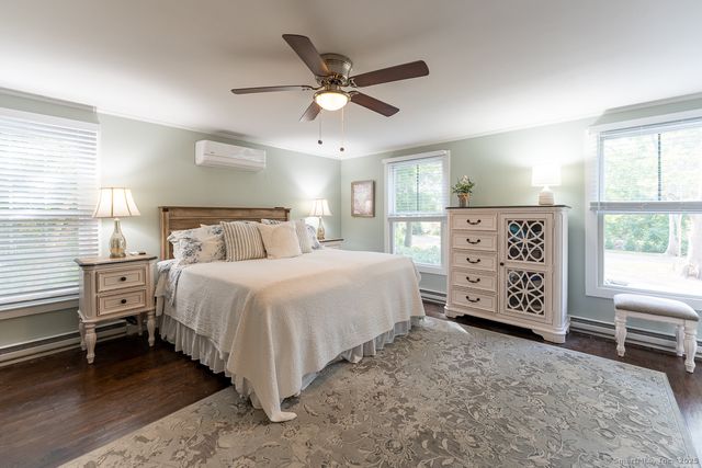 147 Pequot Avenue, Groton, CT 06355