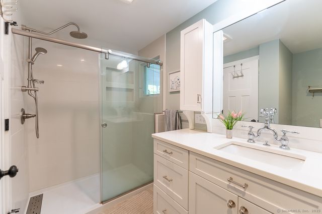 147 Pequot Avenue, Groton, CT 06355