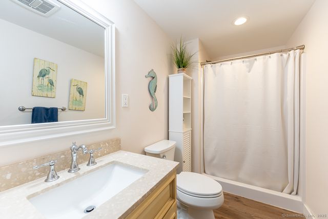 147 Pequot Avenue, Groton, CT 06355