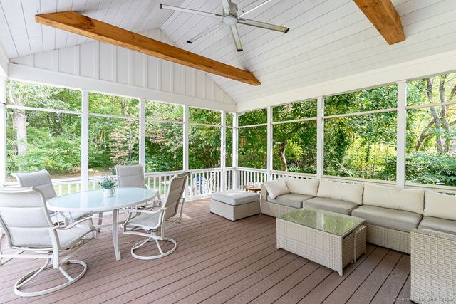 147 Pequot Avenue, Groton, CT 06355