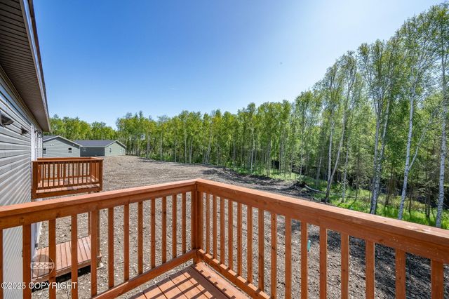 16840 Park Place Street, Eagle River, AK 99577