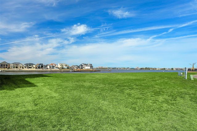 2498 Beacon Circle, League City, TX 77573