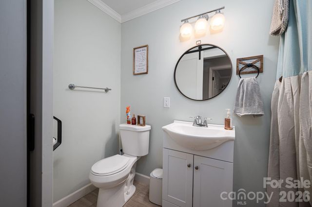 1718 Woolie Road, Lincolnton, NC 28092