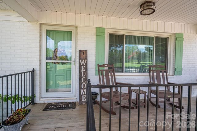 1718 Woolie Road, Lincolnton, NC 28092